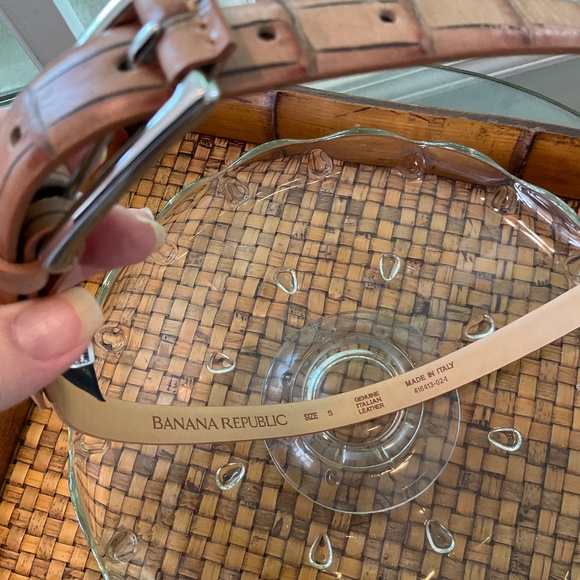 Banana Republic Women’s Italian Leather Belt Size:S - Picture 5 of 8